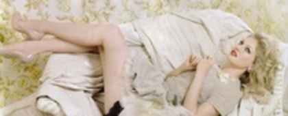 64964492_GDKXCPM - poze cu Cariba Heine