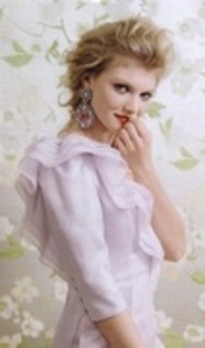 64964496_TETUFWI - poze cu Cariba Heine