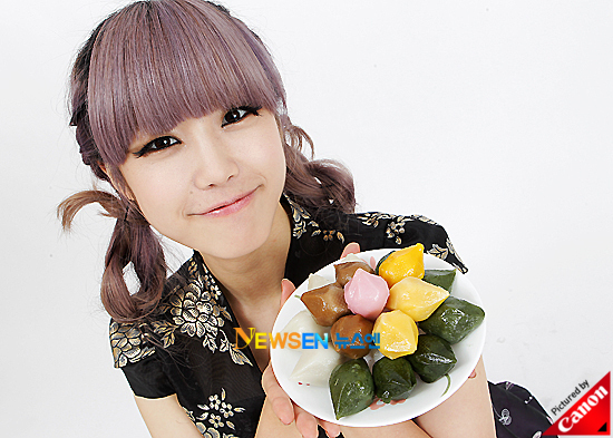 hyosung-secret-EC-8B-9C-ED-81-AC-EB-A6-BF-15735748-550-393