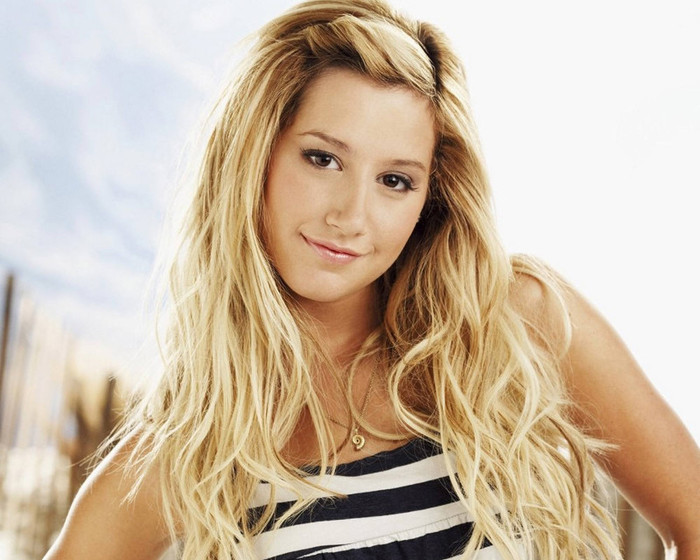 Ashley-Tisdale-ashley-tisdale-7519351-1280-1024