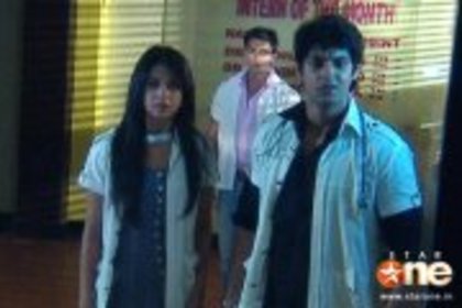 537474_233274036783127_1202945750_a - jennifer winget 9