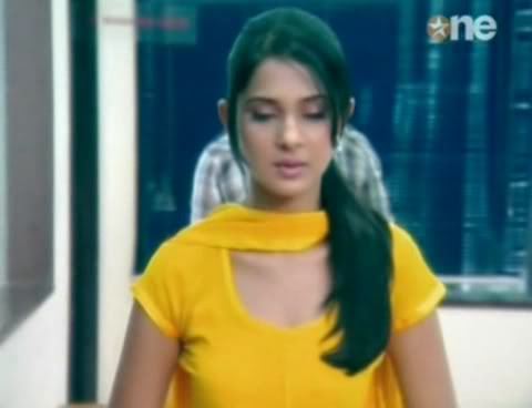 Walo-24thAug2009DMGSnapshot23 - jennifer winget10