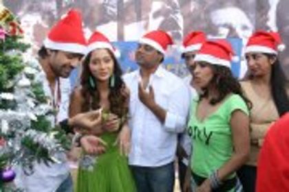 428539_433401213357584_1884598302_a - sara khan13