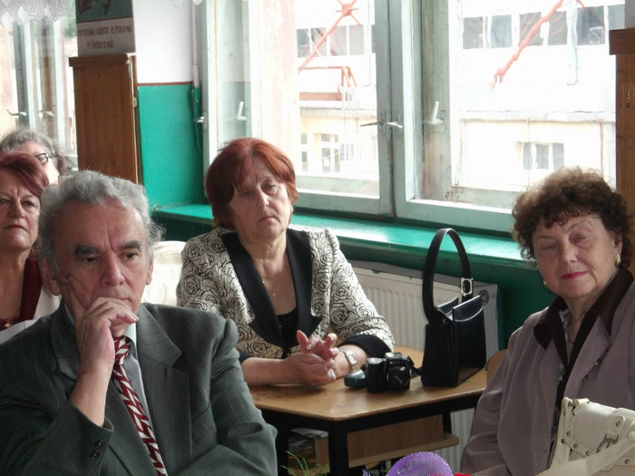 Picture 3637 - 45 DE ANI DE MARETE IMPLINIRI