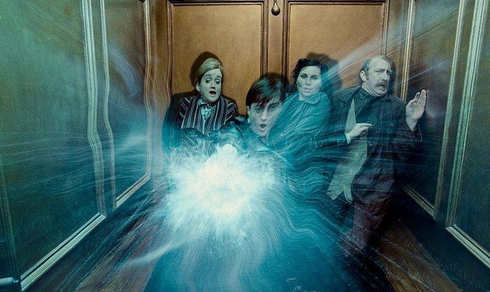234 - Harry Potter si Talismanele Mortii 2010-2011