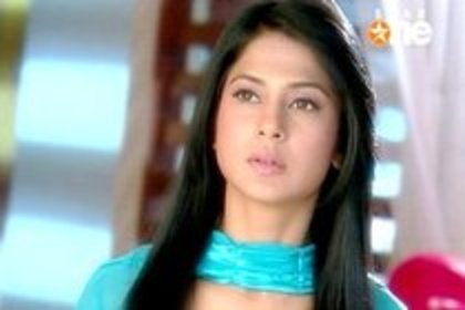 75540172_BOJXHTO - jennifer winget10