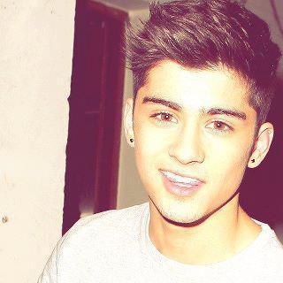 .Eu sunt Z...a...y...n...