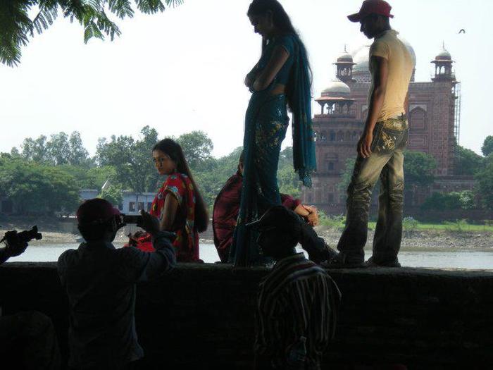 185108_347483235321602_371094087_n - Sapna Babul Ka Bidaai-Culoarea Fericirii 2