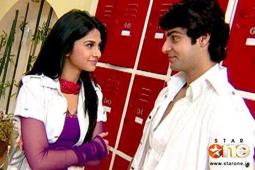 S:atat de mult? J:ti se pare muult?la cat o iubeste karan pe shilpa S:atat de mult? J:ti se pare muult?la cat o iubeste karan pe shilpa