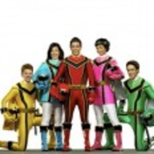 Power_Rangers_Mystic_Force_1267718524_1_2006