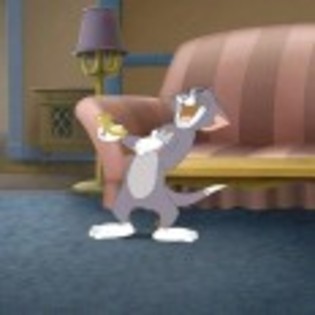 Tom_and_Jerry_The_Magic_Ring_1236206098_1_2002