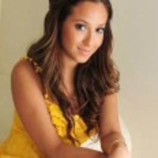 Adrienne_Bailon_1265262683_0