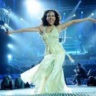 Adrienne_Bailon_1265262683_2