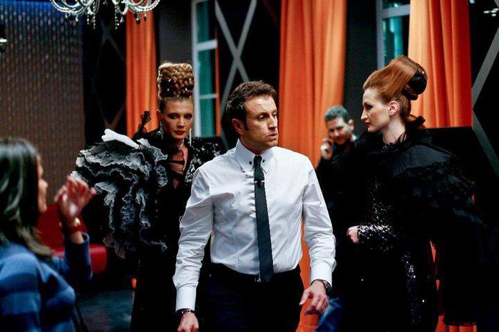 601733_427910377242186_671542586_n