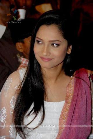545503_308705025888722_700576703_n - ankita lokhande-archana