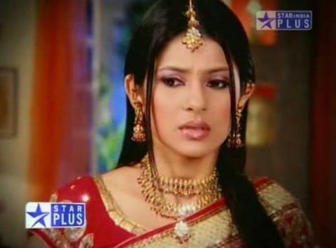 205311_126866517452992_1060913177_n - jennifer winget10