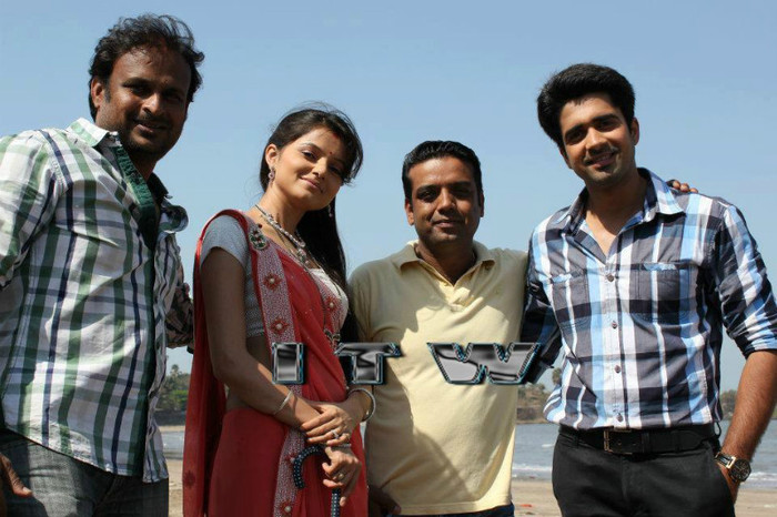 379308_370408123023309_404116277_n - xxRubina Dilaik si Avinash Sachdevxx