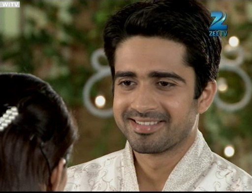 cb24oct11nipun972014