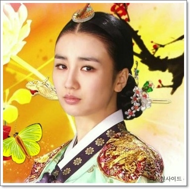 Tata a plecat undeva si nu s`a mai intors,iar sora mea s`a dus sa`l caute..