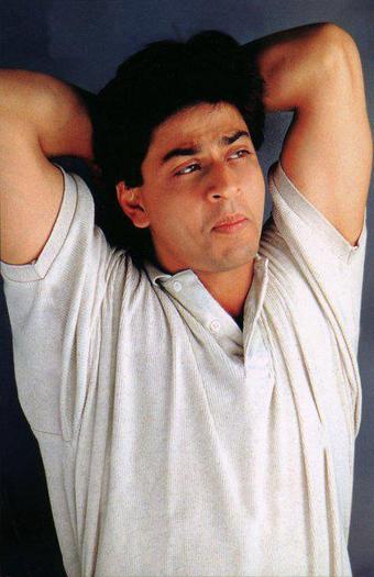 306936_277492719024704_233826217_n - Shahrukh Khan 2