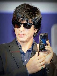 380228_244192325688077_1815199236_n - Shahrukh Khan 2