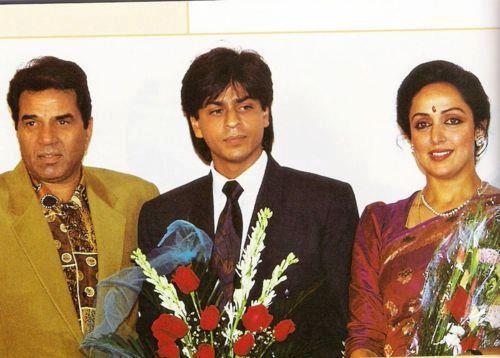 392399_227024040738239_363086227_n - Shahrukh Khan 2