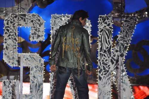 424942_190046311102679_1231588432_n - Shahrukh Khan 2