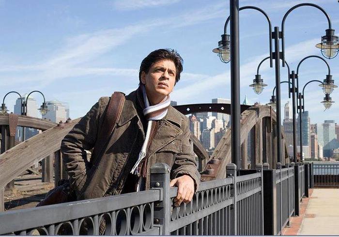 429536_208307935943183_392985668_n - Shahrukh Khan 2