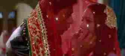 432153_213329452107698_1261827366_n - Shahrukh Khan 2