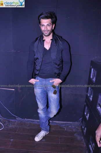 SummerJamWithKaranSinghGroverAtCuba17thApril20129