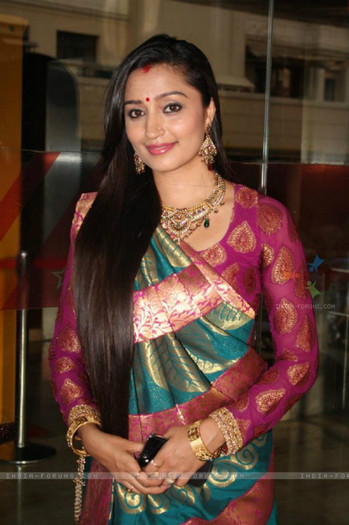 199427-pallavi-subhash-chandran-at-colors-channel-new-show-madhubala-e