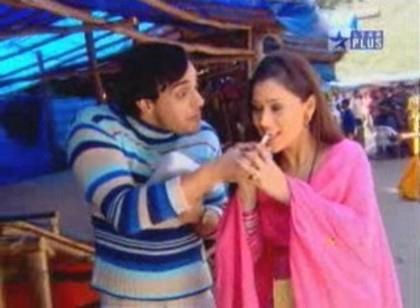 555585_419935268032490_1577183407_n - xxSara Khan si Angad Hasija-Sadhna si Alekhxx
