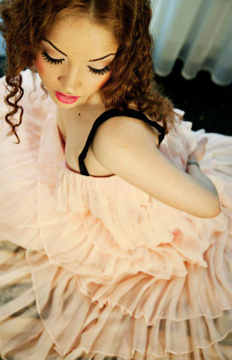 422419_361367890570665_1353830831_n