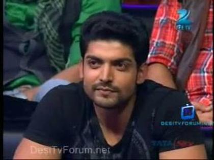 Le-am auzit pe Lisa si Cristina vorbind despre asta - Episodul 8