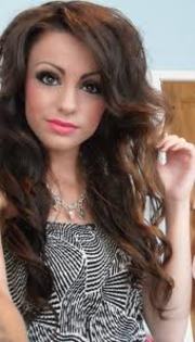 Cher Lloyd - Cantaretii mei preferati