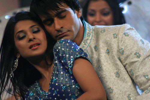 140 - Jennifer Winget