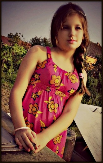 317758_206853312711110_2558406_n