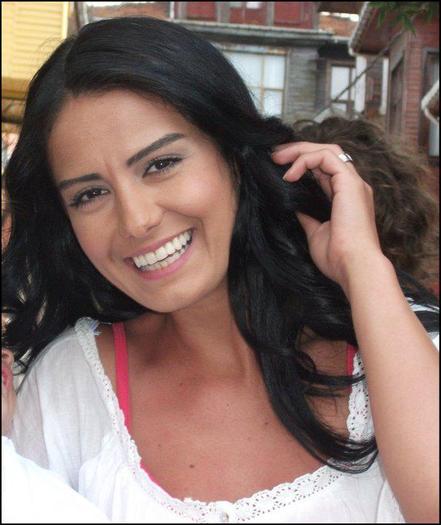 428005_325679020803189_161711757199917_819098_1366380873_n