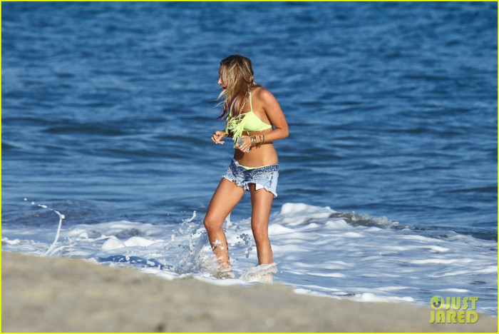 vanessa-hudgens-happy-bikini-birthday-ashley-tisdale-22 - Vanessa Hudgens Happy Bikini Birthday Ashley Tisdale
