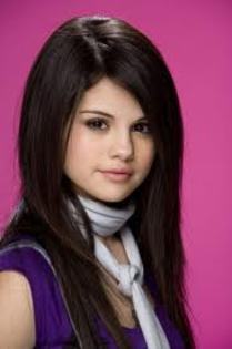 Selena Gomez 1 - Cantaretii mei preferati