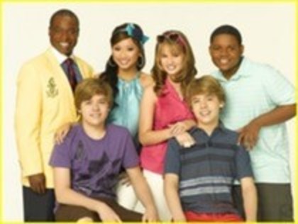 28598049_MGTOLLCWR - zack si cody