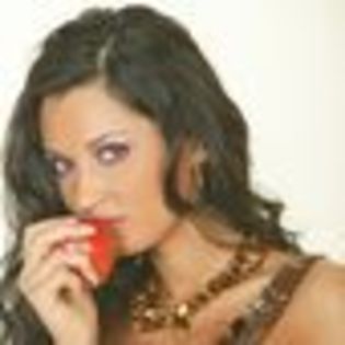 nicoleta-luciu-629667l-thumbnail_gallery - Nicoleta Luciu