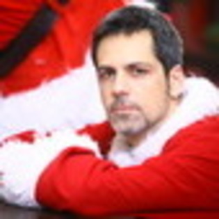 ho-ho-ho-615992l-thumbnail_gallery - Stefan Banica