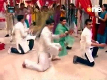 00_00_48 - Dill Mill Gayye - Jogi Mahi Song Sequence