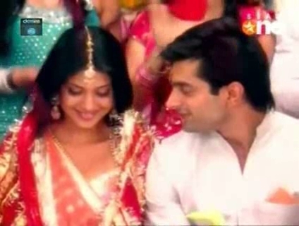 00_05_03 - Dill Mill Gayye - Jogi Mahi Song Sequence