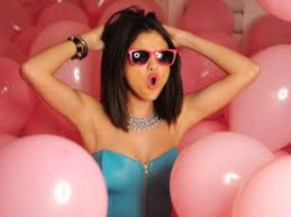 images (4) - Selena Gomez