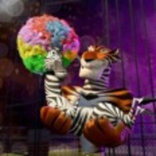 Madagascar-3-Europe-s-Most-Wanted-1339662423 - madagascar 3