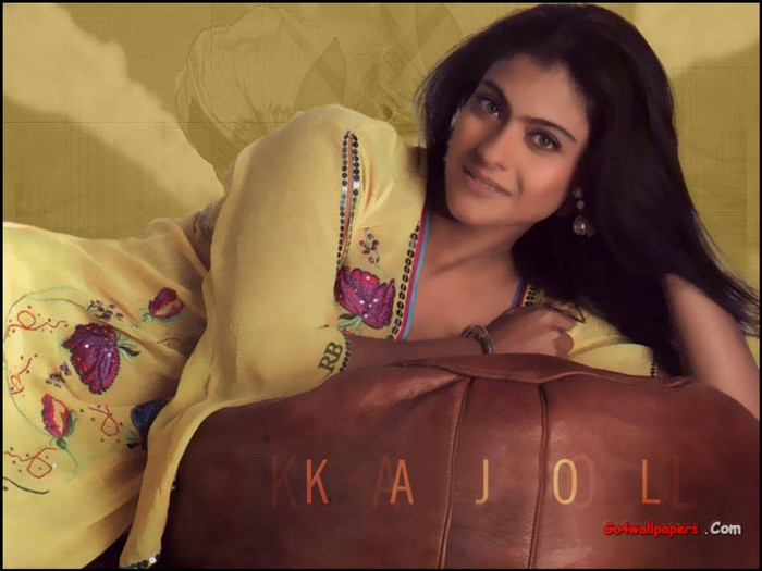 kajol-photos-4-tile