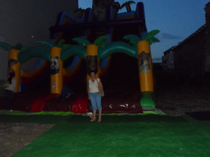 SAM_0204 - mi amiga in vacantza