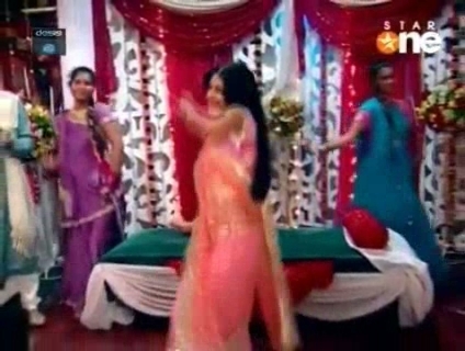 00_03_30 - jennifer winget10